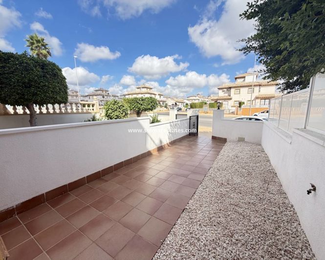 Image No.23-2 Bed Apartment for sale