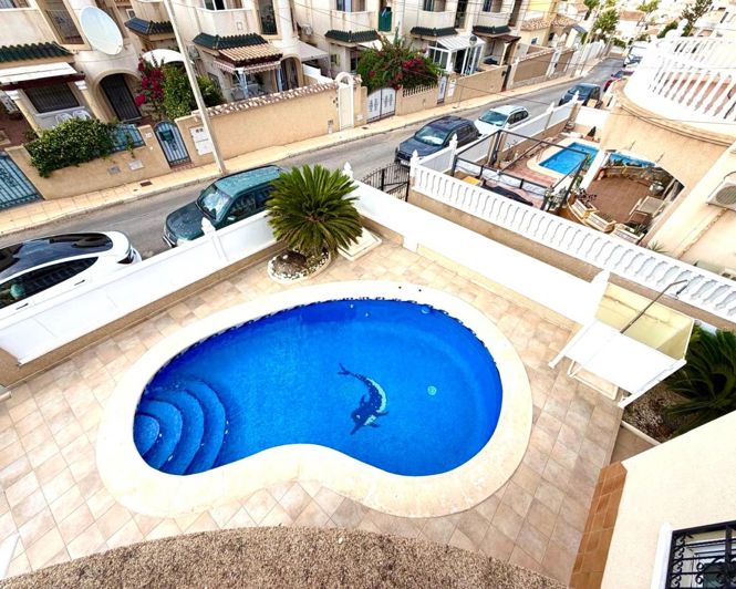 Image No.21-3 Bed Villa for sale