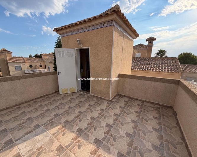 Image No.25-3 Bed Villa for sale