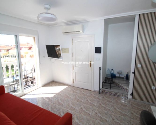 Image No.14-Appartement de 2 chambres à vendre à Cabo Roig