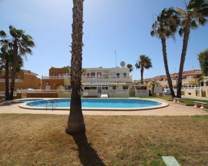 Image No.4-Appartement de 2 chambres à vendre à Cabo Roig