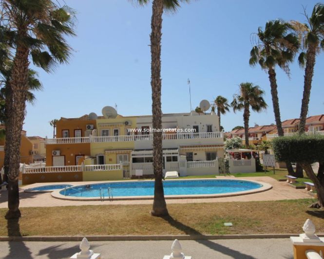 Image No.7-Appartement de 2 chambres à vendre à Cabo Roig