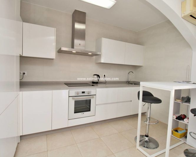 Image No.12-4 Bed Villa for sale
