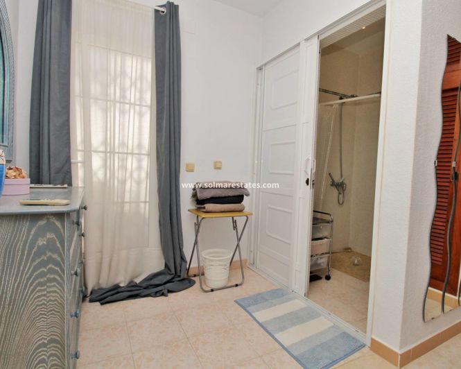 Image No.21-4 Bed Villa for sale