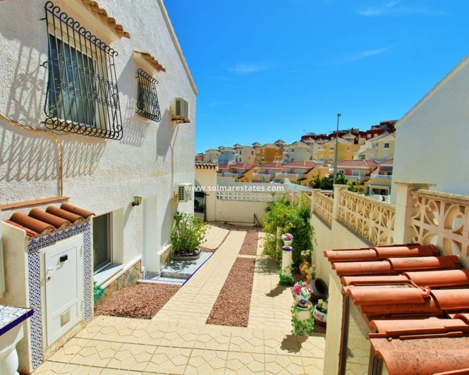 Image No.23-4 Bed Villa for sale
