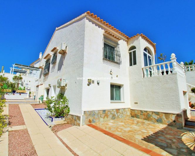 Image No.24-4 Bed Villa for sale