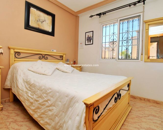 Image No.19-3 Bed Quad for sale
