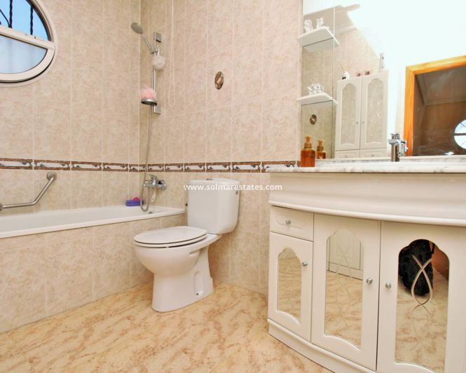 Image No.22-3 Bed Quad for sale