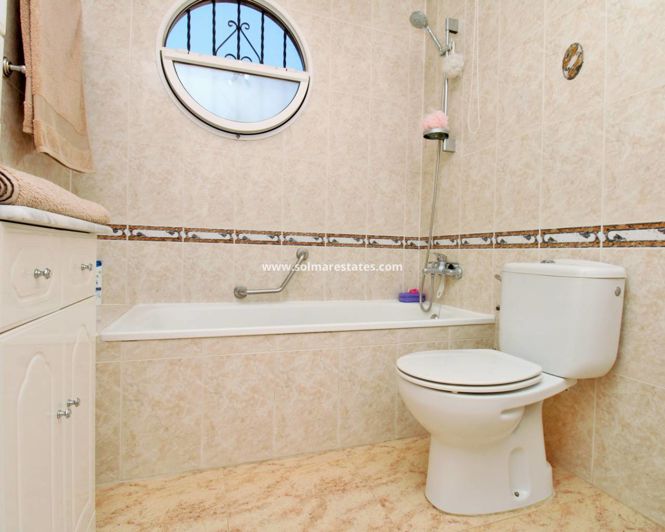 Image No.23-3 Bed Quad for sale