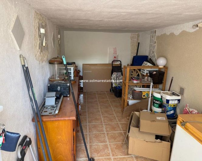 Image No.10-2 Bed House for sale