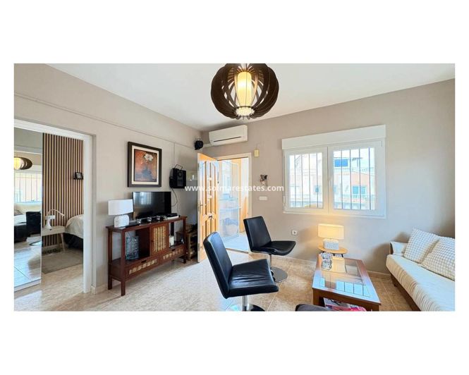 Image No.19-2 Bed Apartment for sale