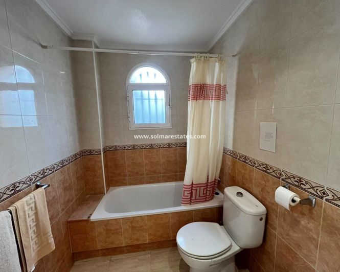Image No.32-3 Bed Quad for sale