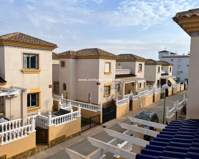 Image No.46-3 Bed Quad for sale