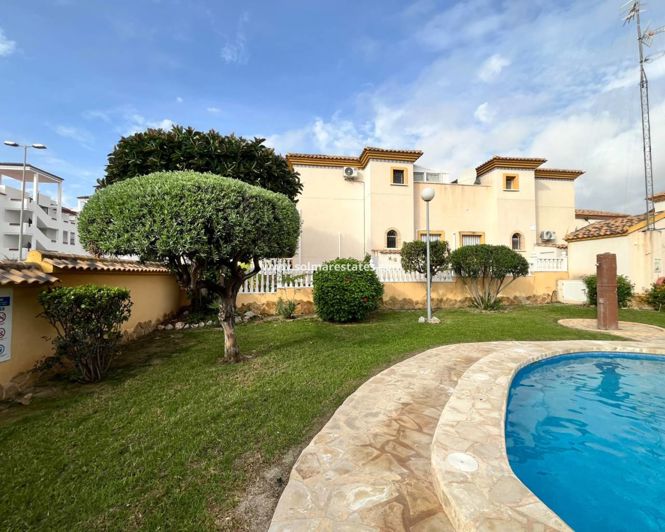Image No.49-3 Bed Quad for sale