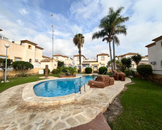 Image No.50-3 Bed Quad for sale