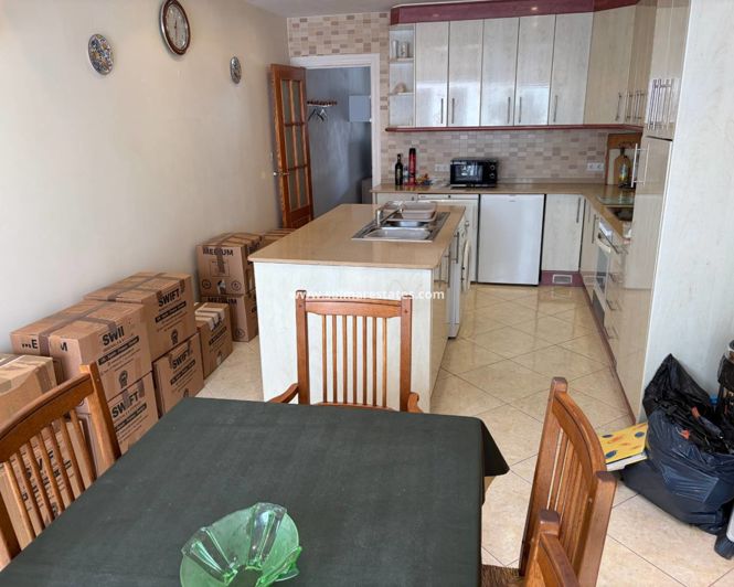 Image No.17-3 Bed Townhouse for sale