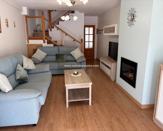 Image No.4-3 Bed Townhouse for sale