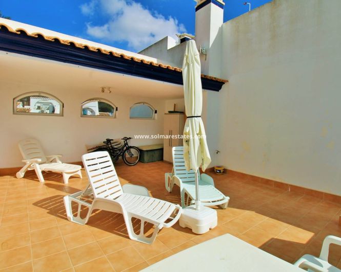 Image No.17-2 Bed Bungalow for sale