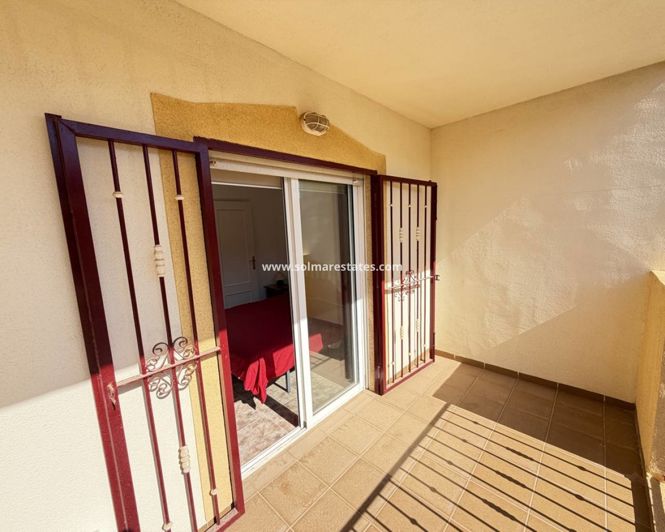 Image No.23-3 Bed Townhouse for sale