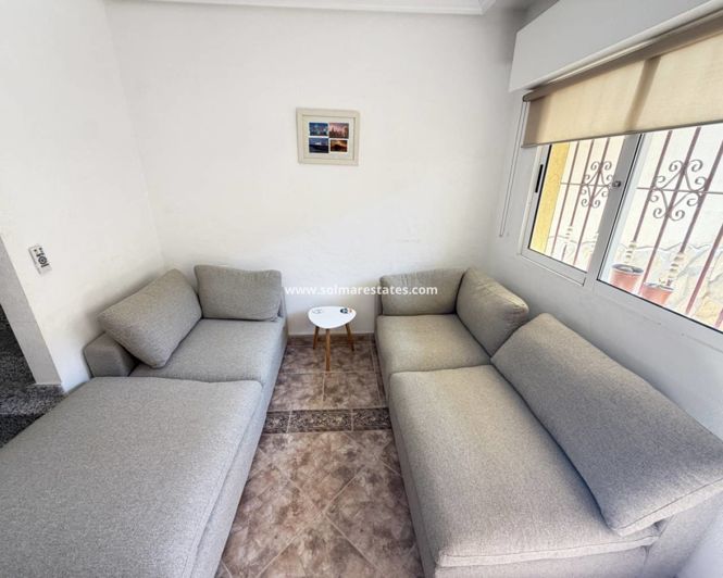 Image No.5-3 Bed Townhouse for sale