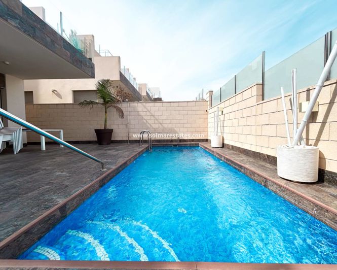 Image No.2-3 Bed Villa for sale