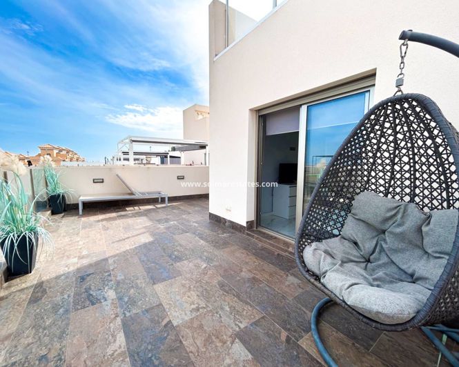 Image No.28-3 Bed Villa for sale
