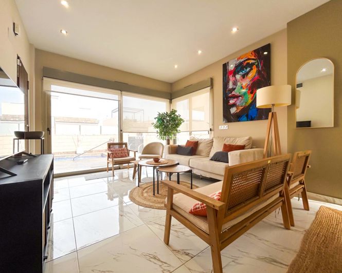 Image No.5-3 Bed Villa for sale