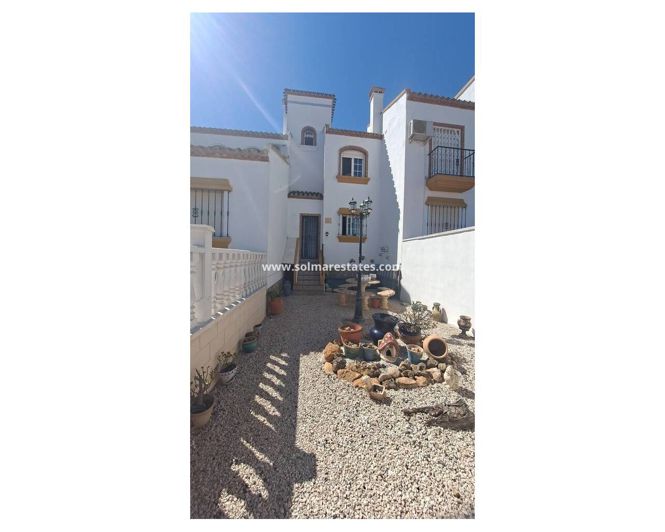 Image No.37-2 Bed Townhouse for sale
