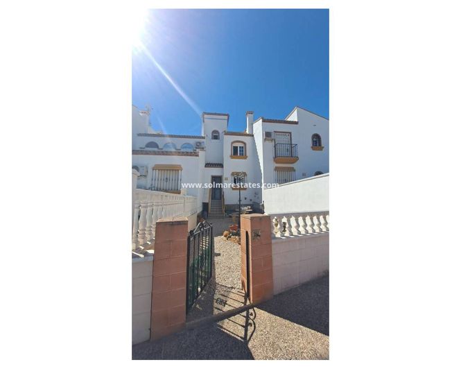 Image No.38-2 Bed Townhouse for sale