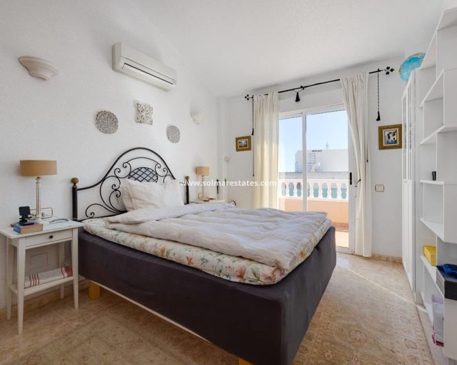 Image No.26-3 Bed Villa for sale