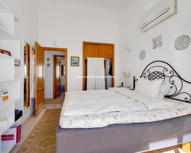 Image No.27-3 Bed Villa for sale