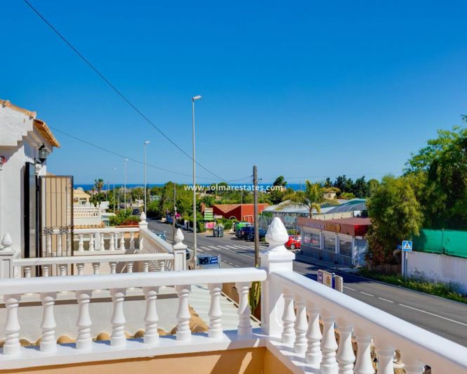Image No.30-3 Bed Villa for sale