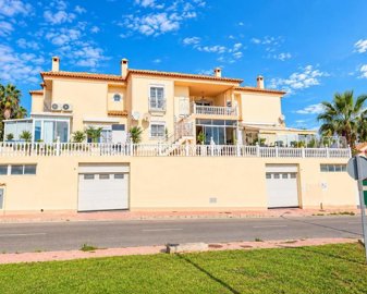 1 - Los Altos, Apartment