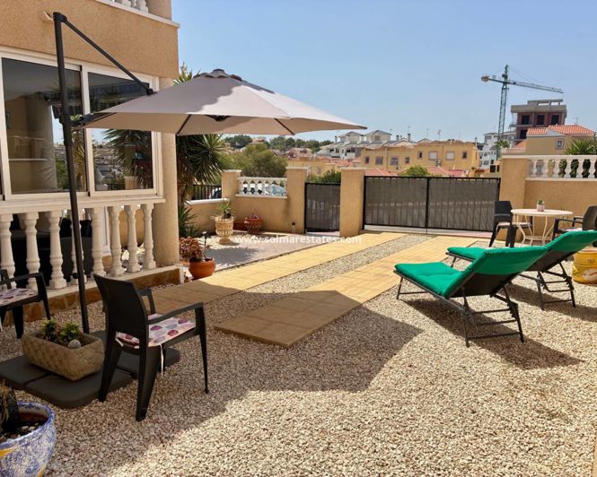 Image No.19-2 Bed Apartment for sale