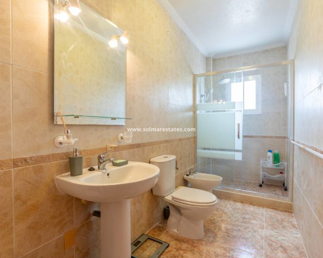Image No.10-2 Bed Townhouse for sale