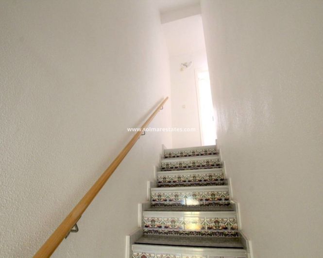Image No.20-2 Bed Townhouse for sale