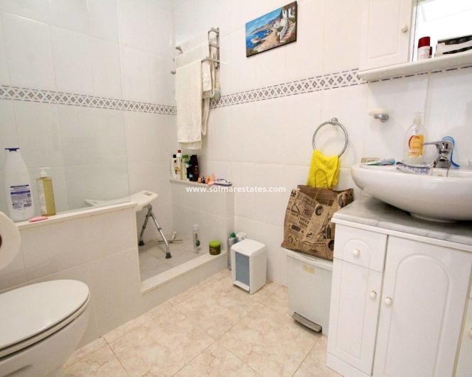 Image No.19-2 Bed Apartment for sale