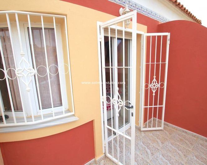 Image No.27-2 Bed House for sale