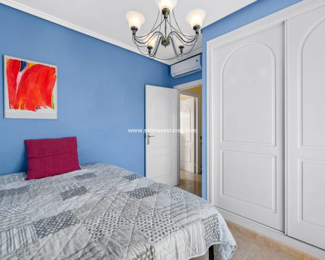 Image No.22-3 Bed Townhouse for sale
