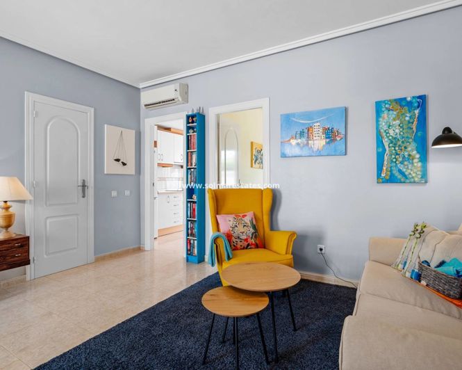Image No.5-3 Bed Townhouse for sale