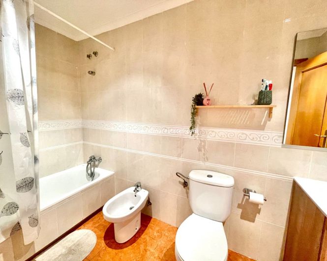 Image No.8-3 Bed Apartment for sale