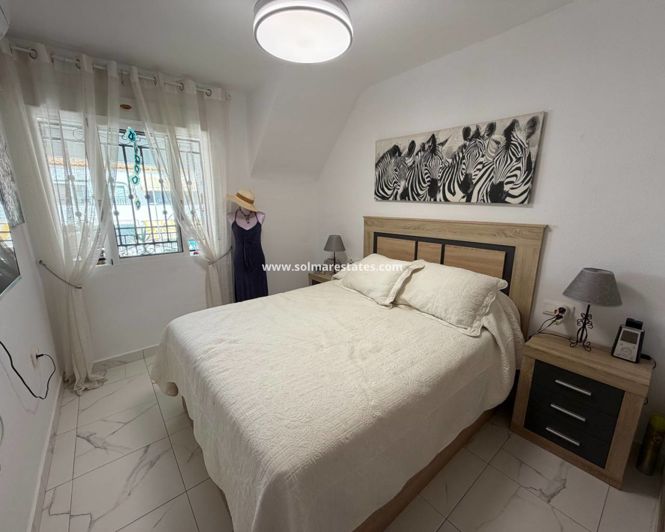 Image No.16-2 Bed Apartment for sale