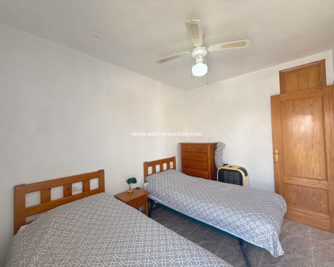 Image No.35-3 Bed House for sale