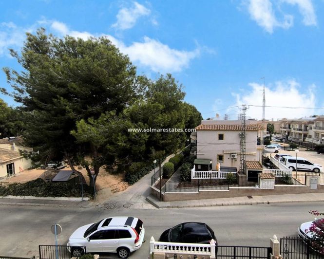 Image No.27-2 Bed House for sale