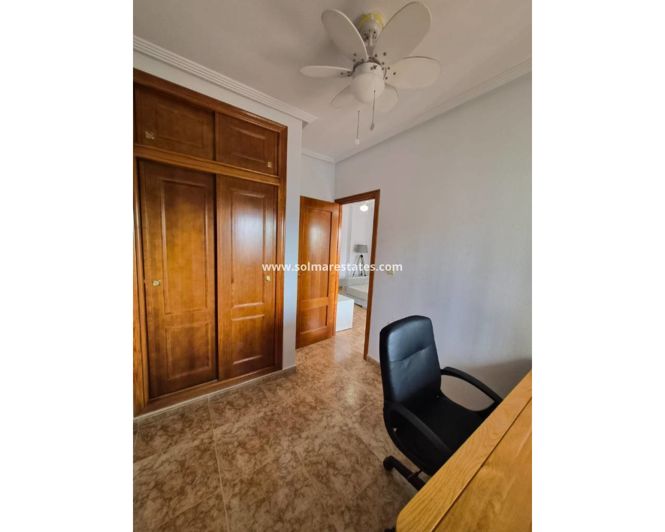 Image No.16-2 Bed Apartment for sale