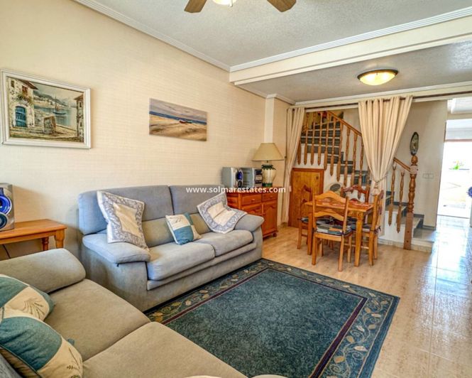 Image No.19-2 Bed Townhouse for sale