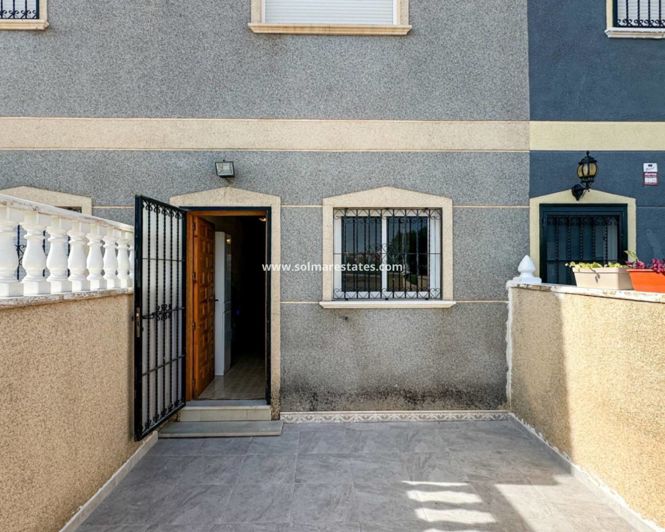 Image No.28-2 Bed Townhouse for sale