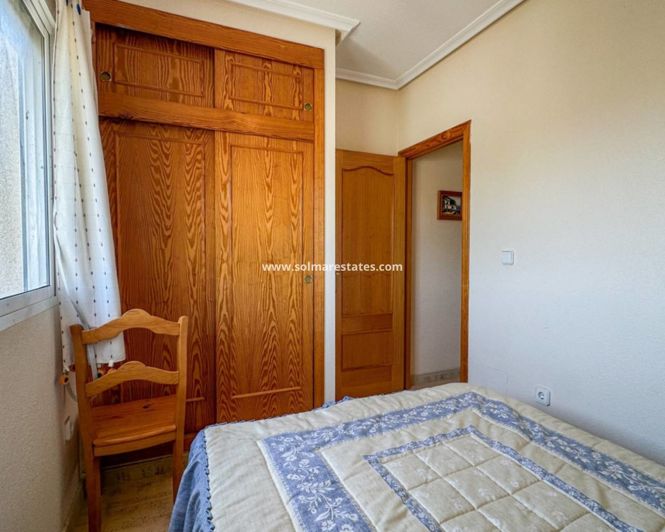 Image No.31-2 Bed Townhouse for sale