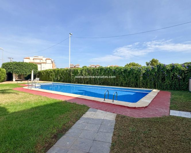 Image No.45-2 Bed Townhouse for sale