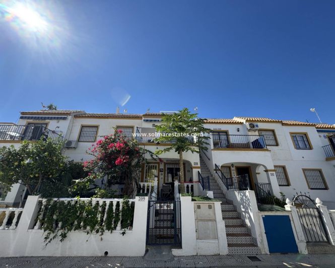 Image No.12-3 Bed Apartment for sale
